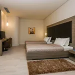Hotel Sky 4*