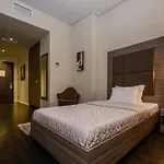 Sky 4*
