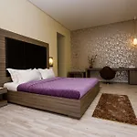 Sky Hotel 4*