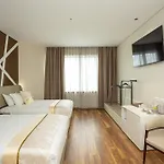 Sky Hotel 4*