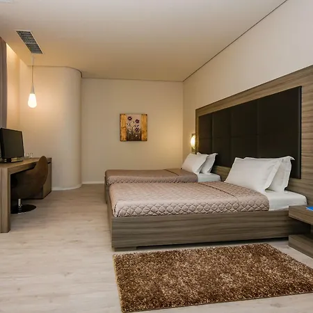 Hotel Sky 4*