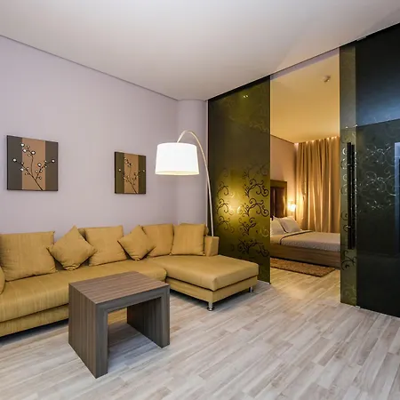 Sky 4* Tirana