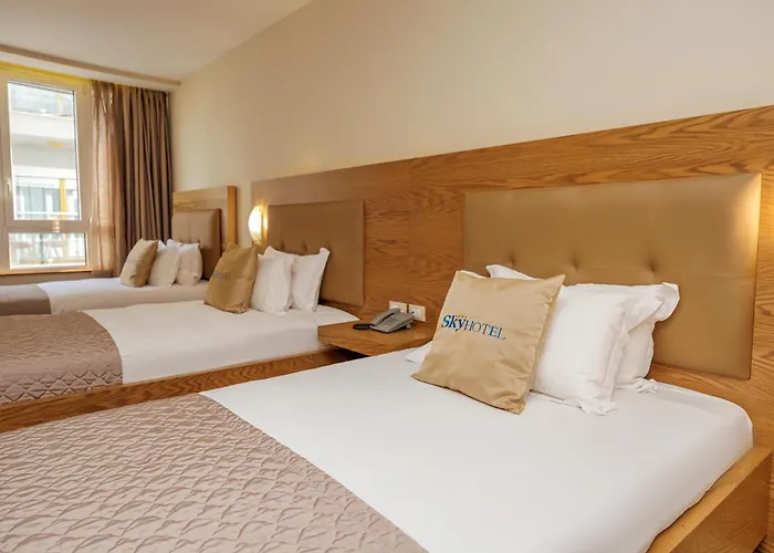 Hotel Sky 4*