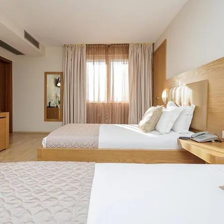 Hotel Sky Tirana